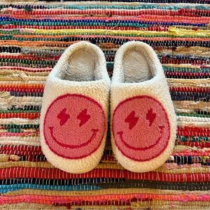 Link Neon Smile Face Slippers Lightning Bolt Eyes Women Size 8 / 9